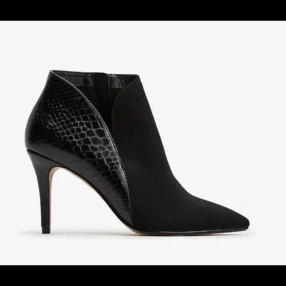 New Express Black Side Slit Suede & Crocodile Ankle Boots Booties Size 9M